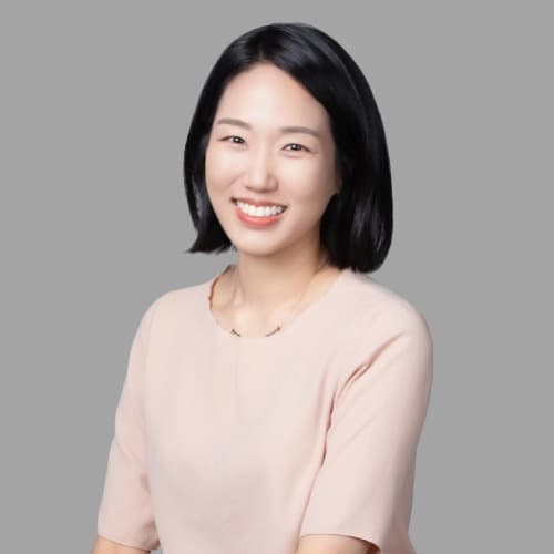 Photo of Janice Jung